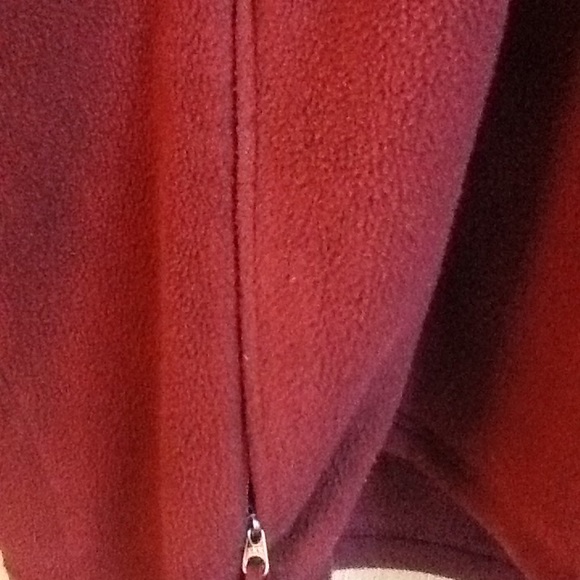 XL | LL Bean Maroon Fleece - Picture 3 of 4